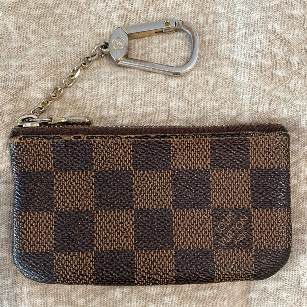 Authentic Louis Vuitton Key Pouch Holder